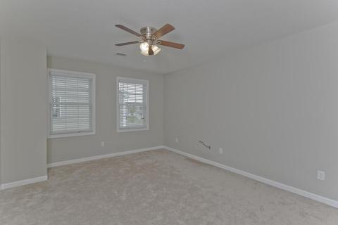 188 Naismith St, Springfield, MA 01104 photo 11