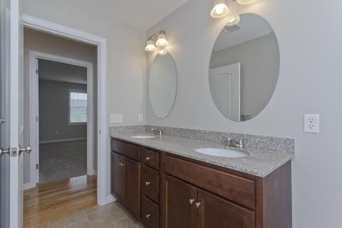 188 Naismith St, Springfield, MA 01104 photo 21