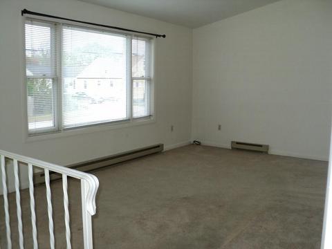 1 Southold Rd, Worcester, MA 01607 photo 3