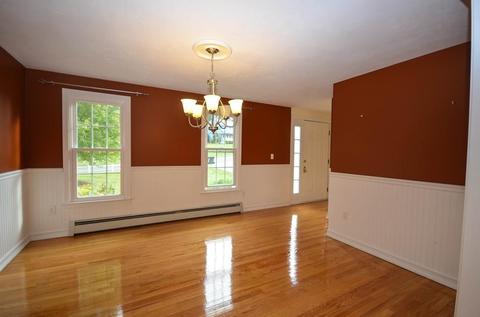 5 Tipperary Dr, Sutton, MA 01590 photo 7