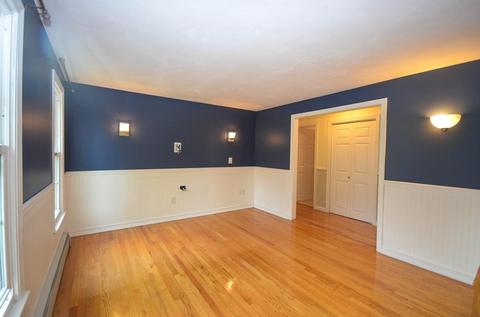 5 Tipperary Dr, Sutton, MA 01590 photo 8