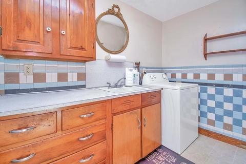 36 Sabin St, Springfield, MA 01151 photo 12