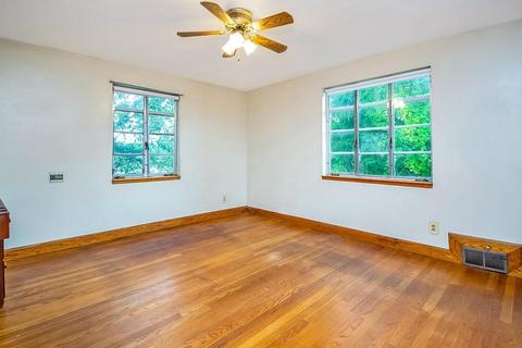 36 Sabin St, Springfield, MA 01151 photo 13