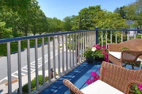 55 Eliot St #2, Chestnut Hill, MA 02467 photo 14