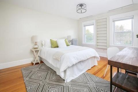 55 Eliot St #2, Chestnut Hill, MA 02467 photo 10