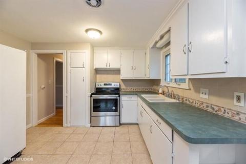 119 White Oak Rd, Springfield, MA 01128 photo 6