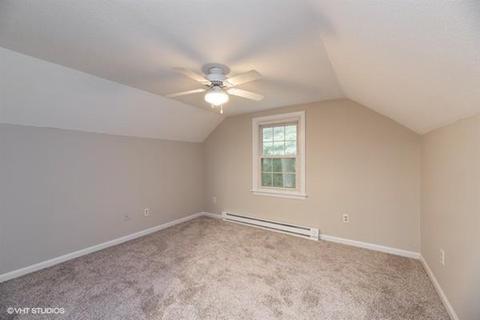 119 White Oak Rd, Springfield, MA 01128 photo 18