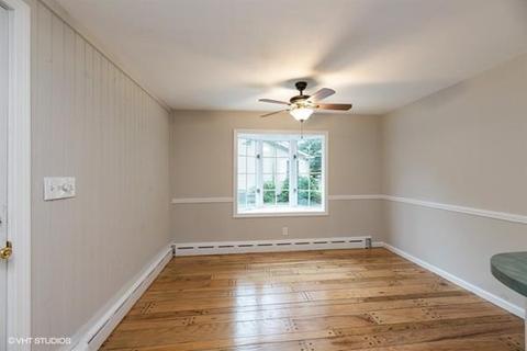 119 White Oak Rd, Springfield, MA 01128 photo 3