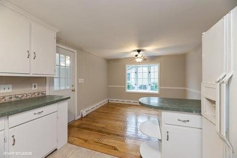 119 White Oak Rd, Springfield, MA 01128 photo 7