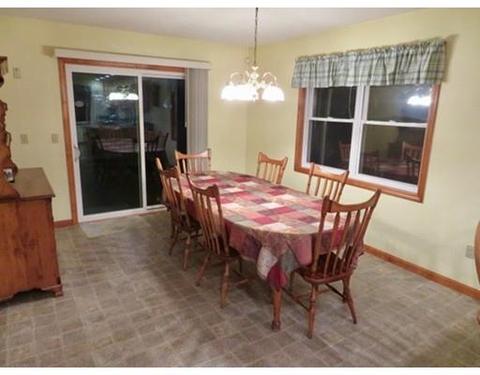 17 Stanley St, Easthampton, MA 01027 photo 10