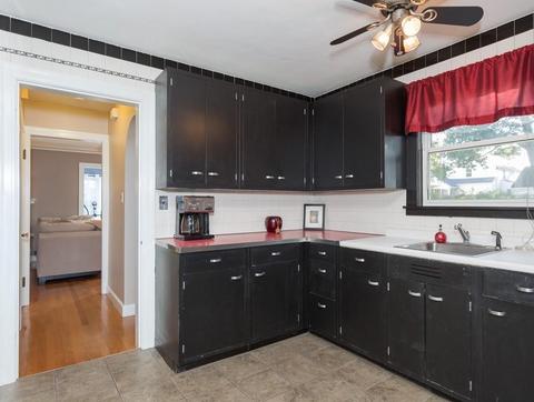 11 Denesley Rd, Springfield, MA 01151 photo 12