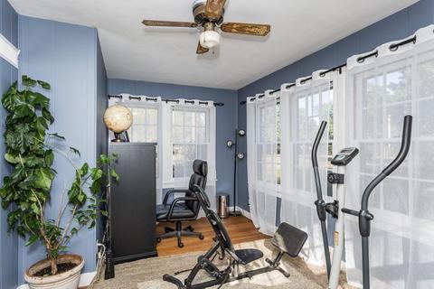 11 Denesley Rd, Springfield, MA 01151 photo 9
