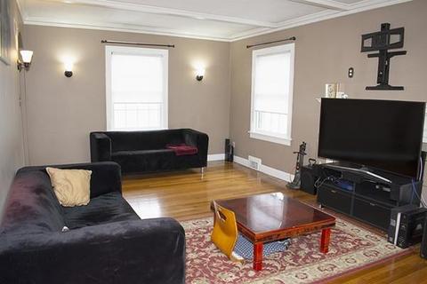 11 Denesley Rd, Springfield, MA 01151 photo 6