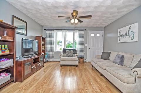 36 Wright Cir, Attleboro, MA 02703 photo 4