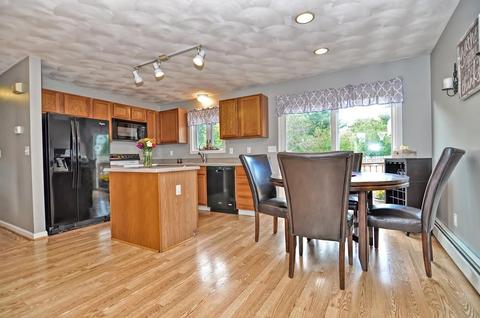 36 Wright Cir, Attleboro, MA 02703 photo 11