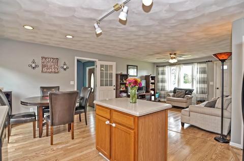 36 Wright Cir, Attleboro, MA 02703 photo 13