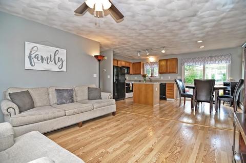 36 Wright Cir, Attleboro, MA 02703 photo 6
