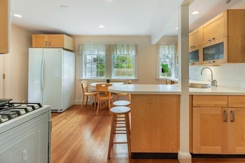 4 Robert Rd, Marblehead, MA 01945 photo 13
