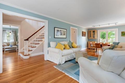 4 Robert Rd, Marblehead, MA 01945 photo 3