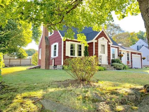 511 Lake Ave, Worcester, MA 01604 photo 4
