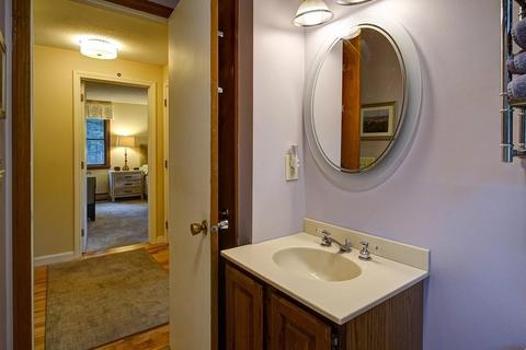 3 Crown Dr, Easthampton, MA 01027 photo 17