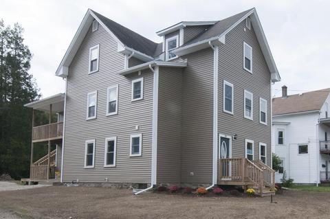 28 1st St, Webster, MA 01570 photo 1