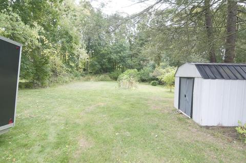 28 1st St, Webster, MA 01570 photo 6