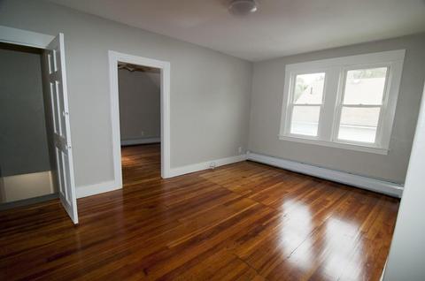 28 1st St, Webster, MA 01570 photo 13