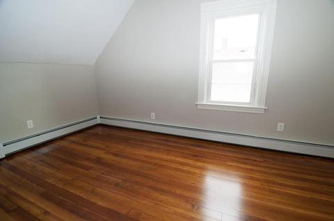 28 1st St, Webster, MA 01570 photo 16