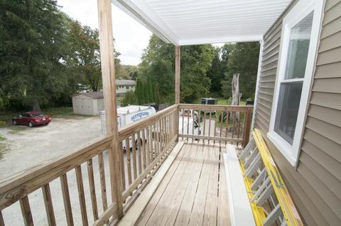28 1st St, Webster, MA 01570 photo 15