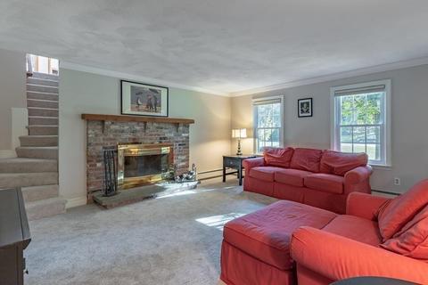 4 Concord, Walpole, MA 02081 photo 8