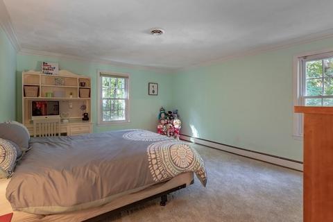 4 Concord, Walpole, MA 02081 photo 12