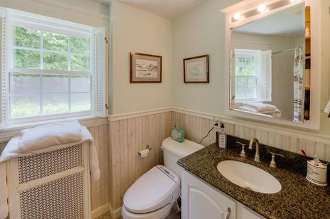 40 Beechmont St, Worcester, MA 01609 photo 29