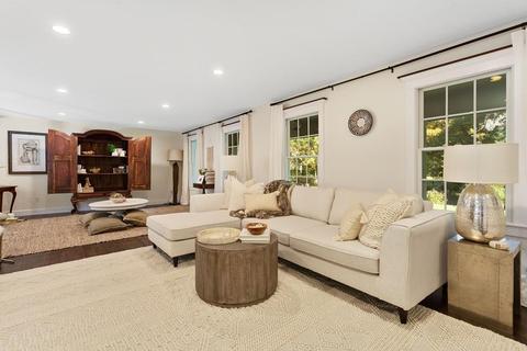 55 Sachem Dr, Barnstable, MA 02632 photo 3