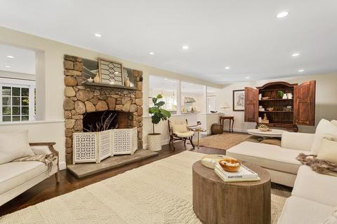 55 Sachem Dr, Barnstable, MA 02632 photo 4