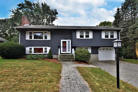 56 Red Gate Ln, Reading, MA 01867 photo 1
