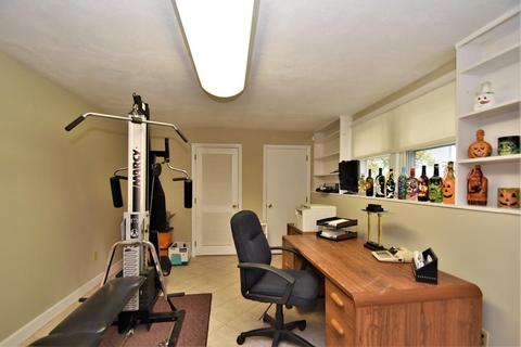 56 Red Gate Ln, Reading, MA 01867 photo 12