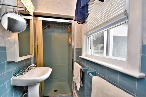 56 Red Gate Ln, Reading, MA 01867 photo 11