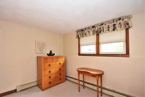 56 Red Gate Ln, Reading, MA 01867 photo 14