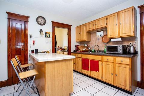 45 Devens St, Springfield, MA 01151 photo 12