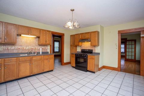 45 Devens St, Springfield, MA 01151 photo 27