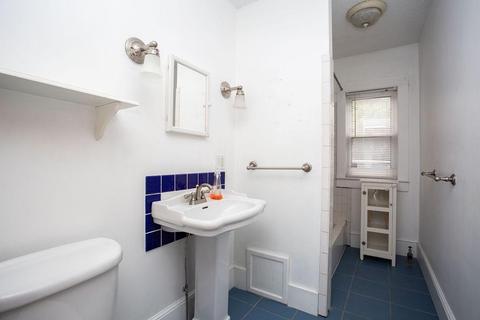 45 Devens St, Springfield, MA 01151 photo 17
