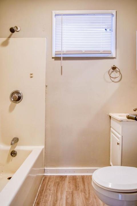 52 Orlando St, Springfield, MA 01108 photo 5