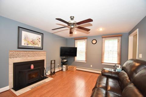 119 Sutton Rd, Webster, MA 01570 photo 2