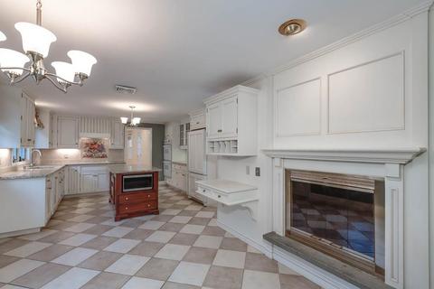 7 Westview, Sutton, MA 01590 photo 6