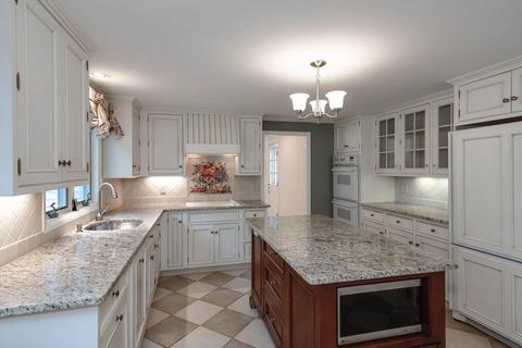 7 Westview, Sutton, MA 01590 photo 5