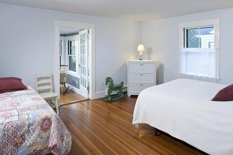 25 Standish Ave, Hull, MA 02045 photo 10