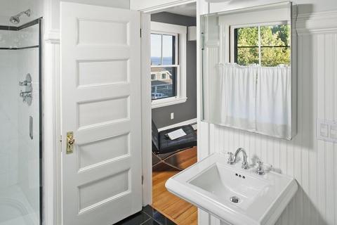 25 Standish Ave, Hull, MA 02045 photo 13