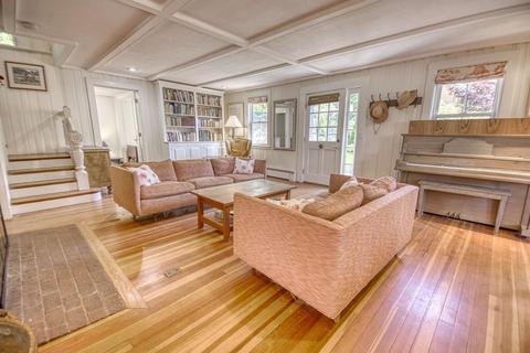 4 Norman Ave, Gloucester, MA 01930 photo 11