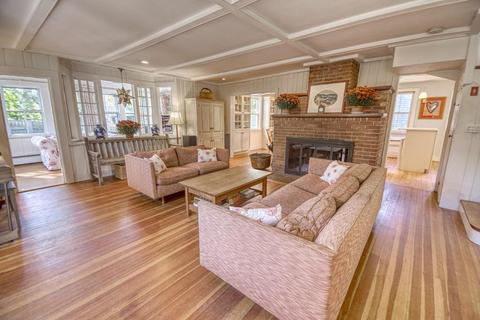 4 Norman Ave, Gloucester, MA 01930 photo 7